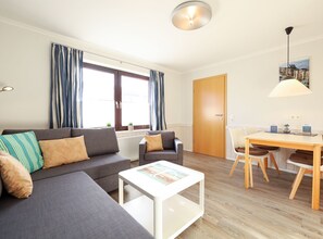 TV, stereo - Ruus - House Ilse - Apartment Ruus (Sylt)