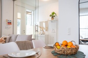 Unclassified image, 3 of 43, button - SmartFewo: Storm-free | terrace | sauna | park - Residence by the small sea (Bad Zwischenahn)