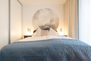 2 dormitorios, tabla de planchar con plancha, wifi y ropa de cama