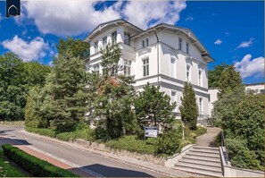Exterior - Cozy vacation apartment in Heringsdorf close to the beach - Villa Martha (Heringsdorf)