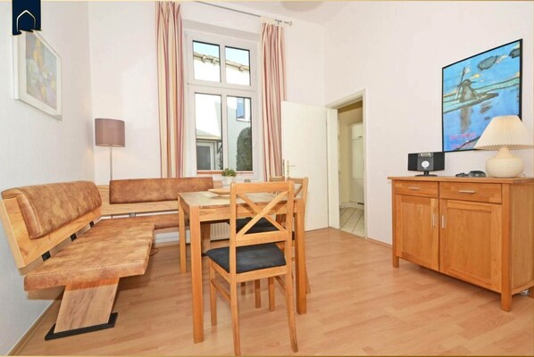 TV, DVD player, stereo