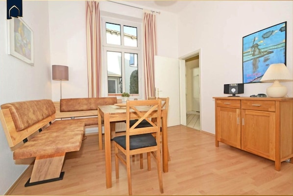 TV, DVD player, stereo