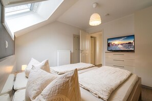 2 室のベッドルーム、WiFi、ベッドシーツ