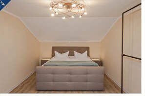 1 bedroom, WiFi, bed sheets