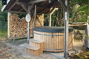 Idromassaggio all'aperto