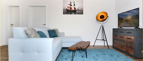 TV, stereo
