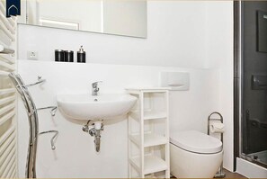 Dusche, Haartrockner