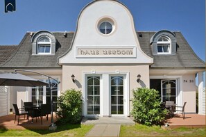 Exterior - Cozy vacation apartment in Kosorow with terrace & garden - perfect for 2-4 (Koserow)
