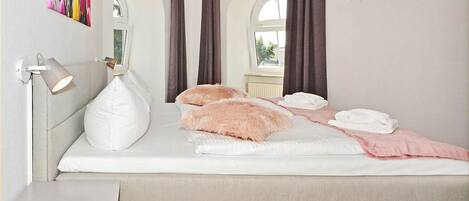 2 bedrooms, WiFi