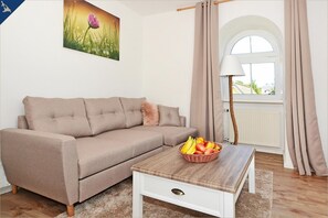 Fernseher, Stereoanlage