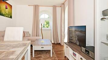 TV, stereo