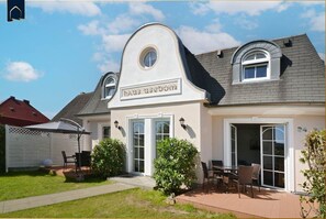 Unclassified image, 4 of 22, button - Modern vacation apartment in Koserow with terrace - only 350 m to the sea - Haus Usedom (Koserow)