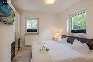2 Schlafzimmer, Bügeleisen/Bügelbrett, WLAN
