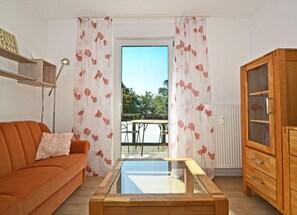 TV, DVD player, stereo