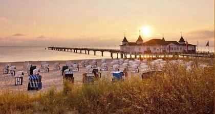 Cozy vacation apartment in Ahlbeck near the sea on Usedom - Villa Sanke