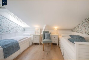 2 bedrooms, in-room safe, WiFi - Modern apartment in Heringsdorf with sea view & balcony - 150 m to the beach - (Heringsdorf)
