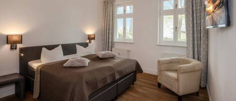 2 chambres, coffres-forts dans les chambres, Wi-Fi
