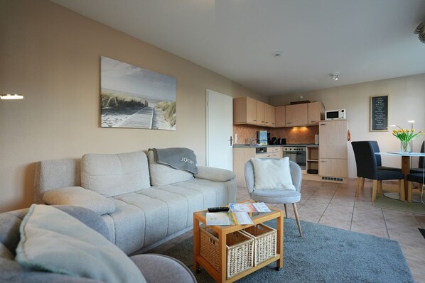 TV, DVD player, stereo