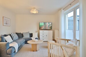 TV, DVD player, stereo