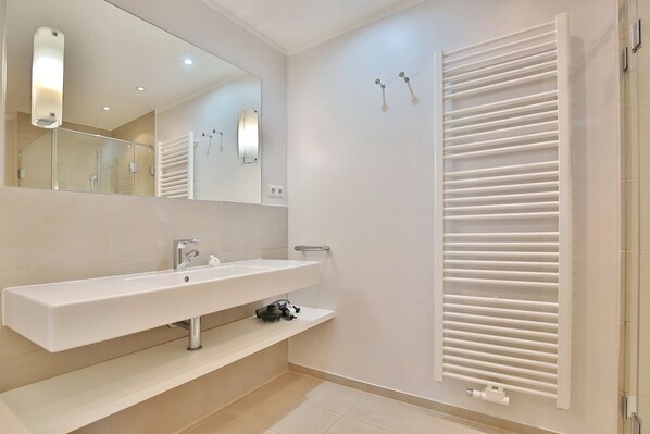 Imagen sin descripción, 1 de 21, botón