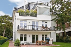 Unclassified image, 5 of 35, button - Villa Strandallee 164 Apartment 3 - Villa Strandallee 164 (Timmendorfer Strand)