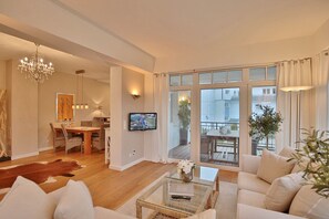 Unclassified image, 3 of 35, button - Villa Strandallee 164 Apartment 3 - Villa Strandallee 164 (Timmendorfer Strand)