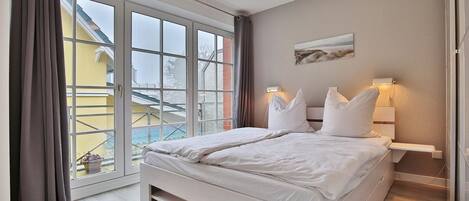 2 Schlafzimmer, BĂŒgeleisen/BĂŒgelbrett, WLAN