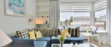 Télévision, chaîne hi-fi