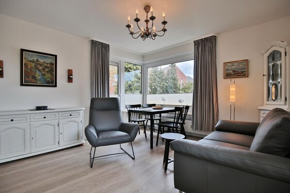 Imagen sin descripción, 1 de 44, botón