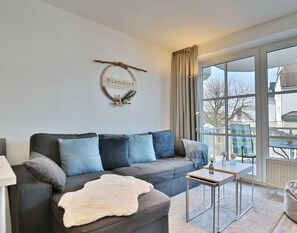 Fernseher, Stereoanlage