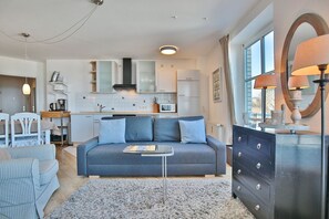Tv, dvd-spelare och en stereo