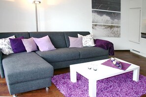 TV, DVD-spiller og stereoanlegg