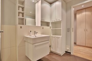 Uklassifisert bilde, 4 av 19, knapp