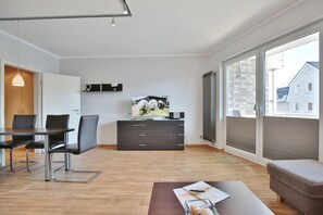 Imagen sin descripción, 4 de 19, botón