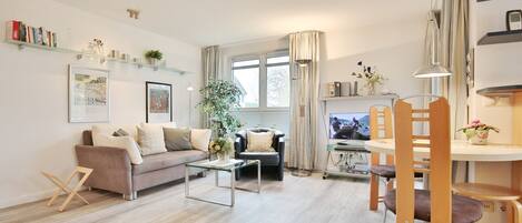 TV, DVD player, stereo