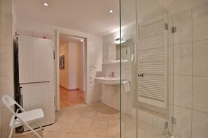Dusche, Haartrockner