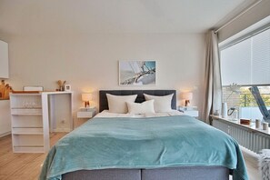 1 habitación, tabla de planchar con plancha y wifi 