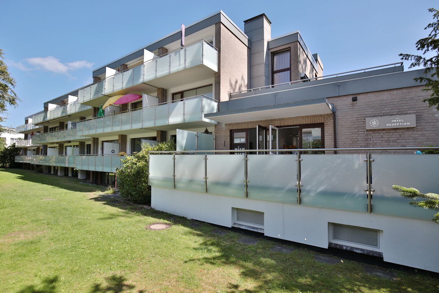 المنشأة من الخارج