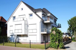 Exterior - Ferienanlage Bergstrasse 6 - Holiday resort Bergstrasse 6 Apartment 7 (Timmendorfer Strand)