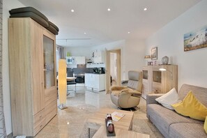 Televisión y reproductor de DVD 