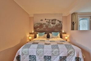 1 habitación, tabla de planchar con plancha y wifi 