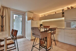 Uklassifisert bilde, 5 av 15, knapp