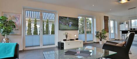 TV, DVD player, stereo