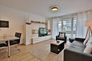TV, stereo