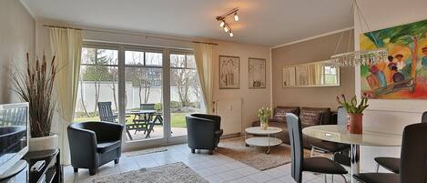 Téléviseur, lecteur de DVD, chaßne audio