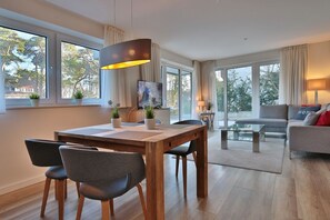 Imagen sin descripción, 3 de 23, botón