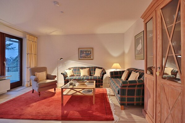 Télévision, chaîne hi-fi