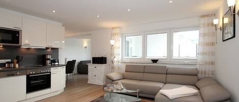 TV, DVD player, stereo