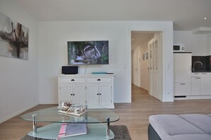TV, DVD player, stereo
