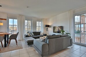 TV - Residenz Wolburgstraße - Residenz Wolburgstraße Appartement 2 (Timmendorfer Strand)